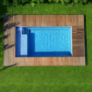 Piscina de fibra 8x4 con playa Varadero85